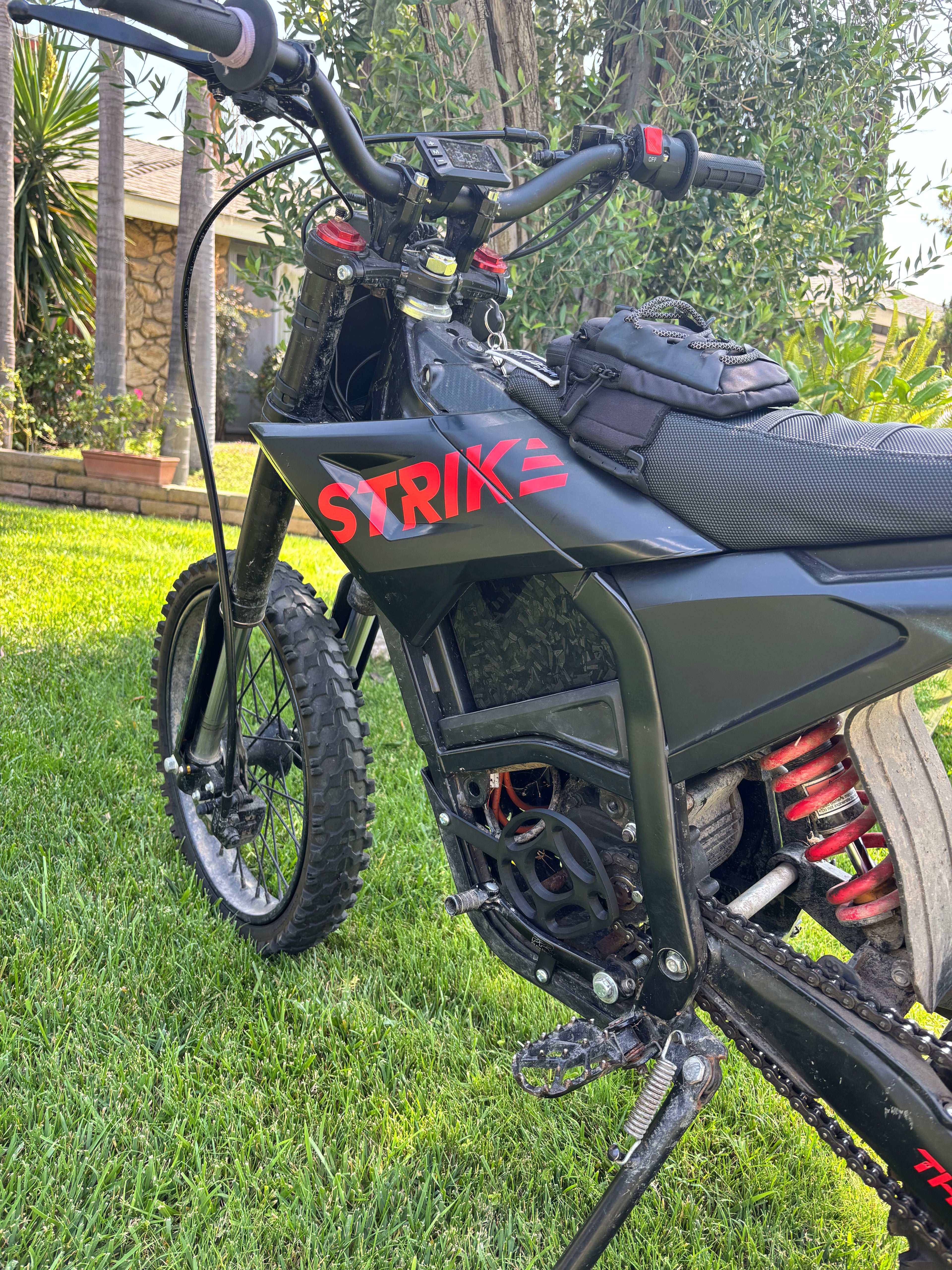 Motor cover & footlock V2 combo